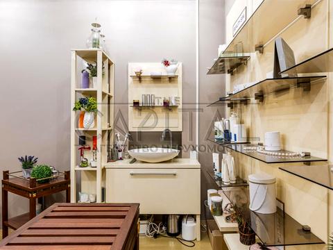 комерційна за адресою Левка Лук'яненка вул. (Маршала Тимошенка), 21к9