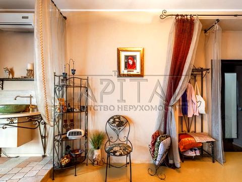 комерційна за адресою Левка Лук'яненка вул. (Маршала Тимошенка), 21к9