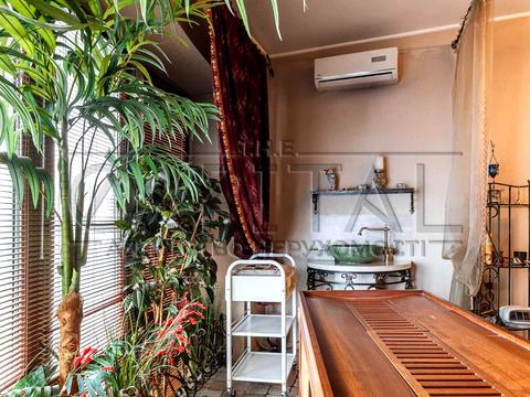 комерційна за адресою Левка Лук'яненка вул. (Маршала Тимошенка), 21к9