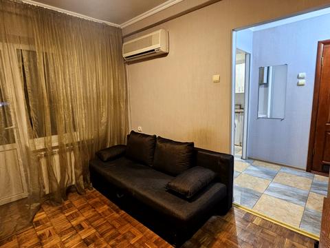 квартира за адресою Богатирська вул., 8