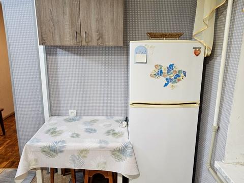 квартира за адресою Богатирська вул., 8