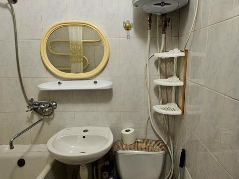 квартира за адресою Богатирська вул., 8