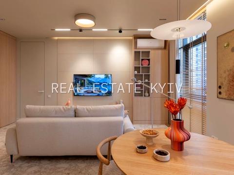 квартира за адресою Андрія Верхогляда вул. (Михайла Драгомирова), 19-Б