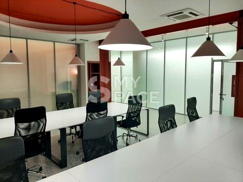 комерційна за адресою Воздвиженська вул., 58