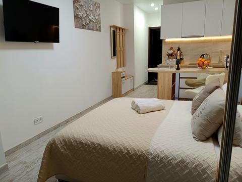 квартира за адресою Польова вул., 73