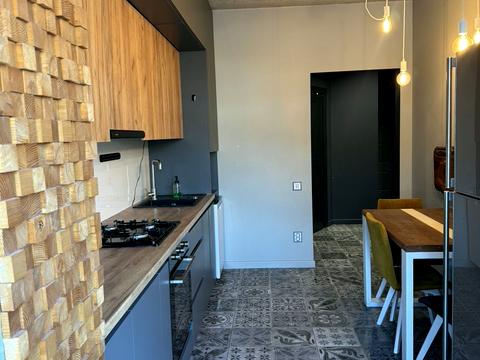 квартира по адресу Львовская ул., 27