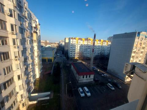 квартира за адресою Тополина вул., 18