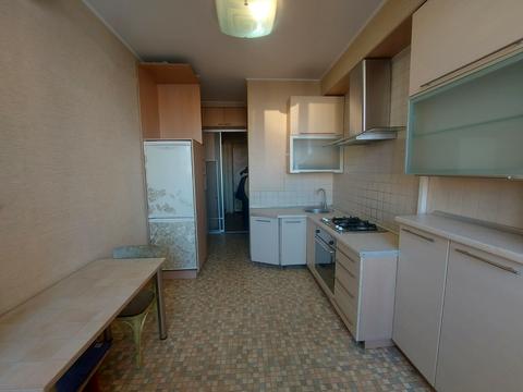 квартира за адресою Тополина вул., 18