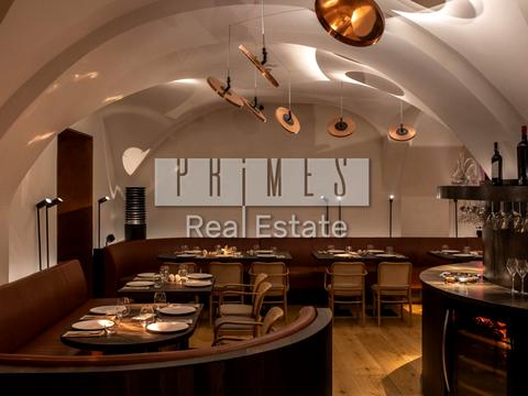 коммерческая по адресу Ивана Мазепы ул. (Январского Восстания), 6