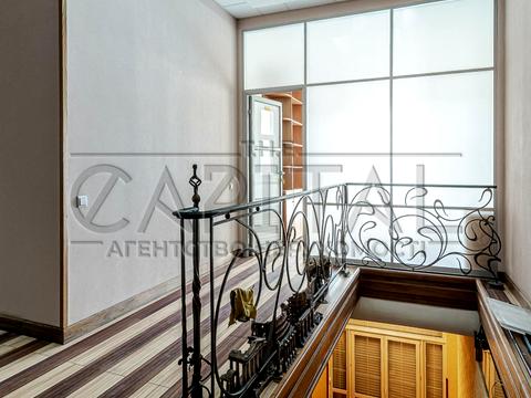 комерційна за адресою Саксаганського вул., 67