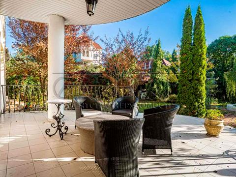 будинок за адресою Соборна вул.