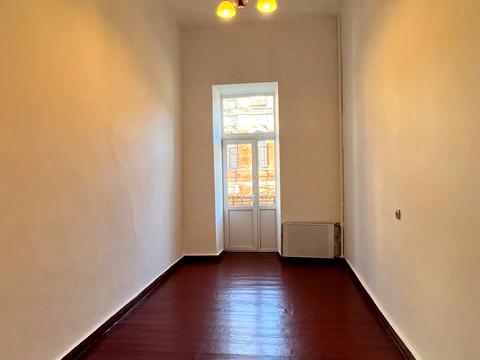 квартира за адресою Котляревського вул., 18