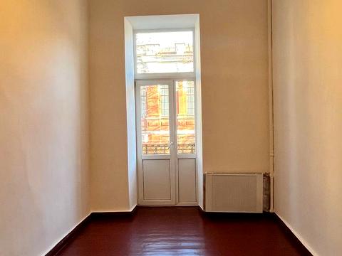 квартира за адресою Котляревського вул., 18