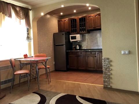 квартира за адресою Любарського пров. (Білостоцького), 16