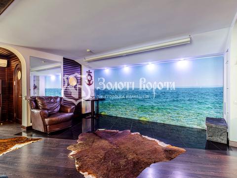 квартира за адресою Сім'ї Стешенків вул. (Тимофія Строкача), 7