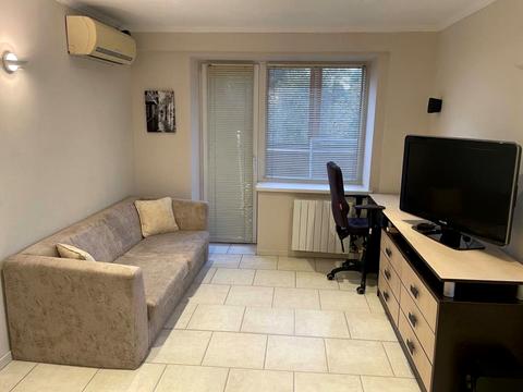 квартира за адресою Дорогожицька вул., 18