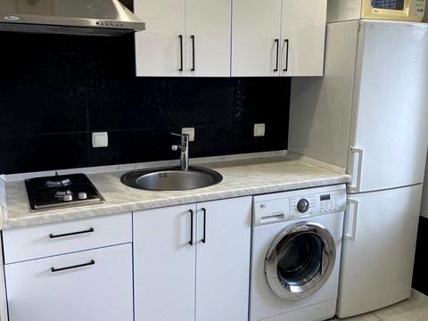 квартира за адресою Дорогожицька вул., 18