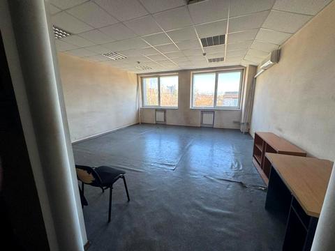 комерційна за адресою Саперно-Слобідська вул., 37