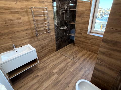 квартира за адресою Романа Шухевича вул., (Будинок)