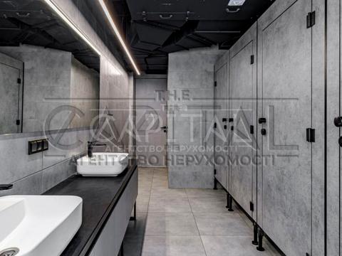 коммерческая по адресу Златоустовская ул., 3