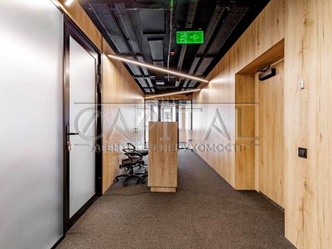 коммерческая по адресу Златоустовская ул., 3