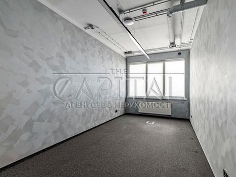 коммерческая по адресу Златоустовская ул., 3