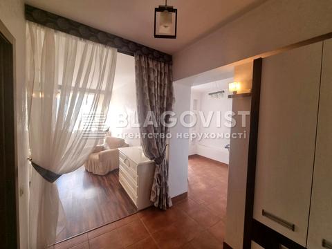 квартира по адресу Антоновича ул. (Горького), 94-96