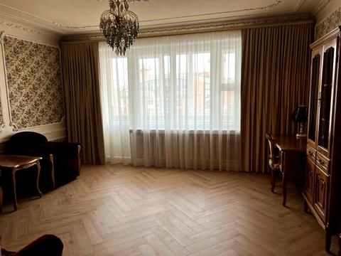 квартира за адресою Лесі Українки бульв., 21-Б