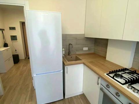 квартира по адресу Джерельна ул., 12