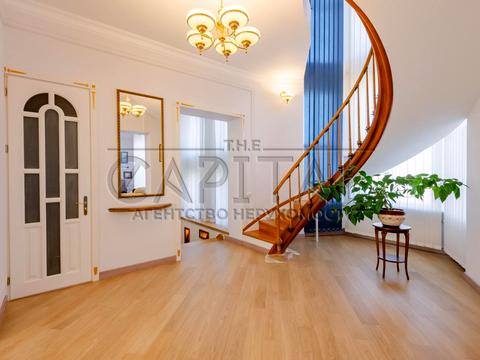 комерційна за адресою Пирятинська вул., (Будинок)