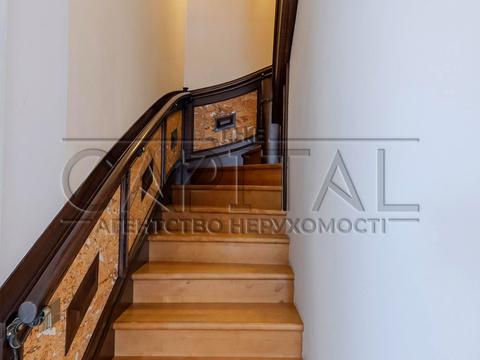 комерційна за адресою Пирятинська вул., (Будинок)