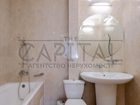 комерційна за адресою Пирятинська вул., (Будинок)