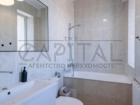 комерційна за адресою Пирятинська вул., (Будинок)