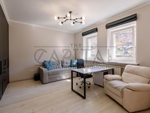 комерційна за адресою Пирятинська вул., (Будинок)