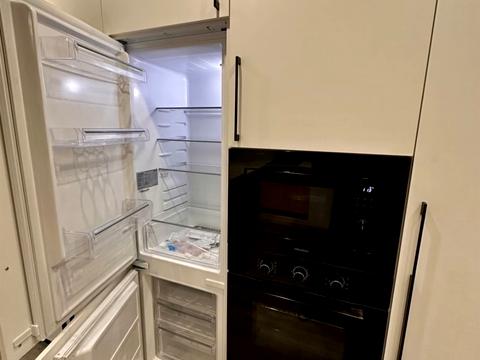 квартира за адресою Владислава Городецького вул. (Червоних Партизан), (Будинок)
