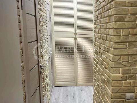 квартира за адресою Садова вул., 33