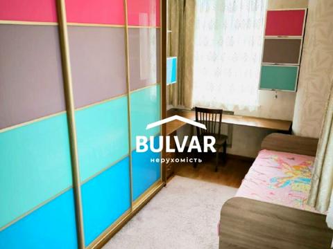 квартира по адресу Гвардейцев-Широнинцев ул., 33