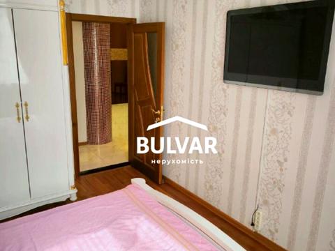 квартира по адресу Гвардейцев-Широнинцев ул., 33