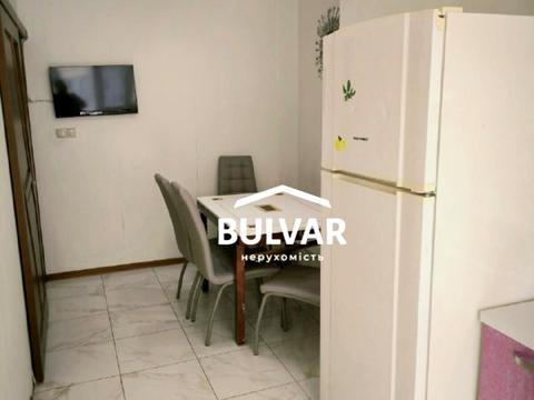 квартира по адресу Гвардейцев-Широнинцев ул., 33