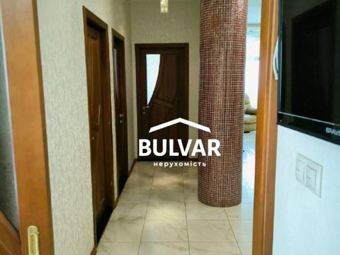квартира по адресу Гвардейцев-Широнинцев ул., 33