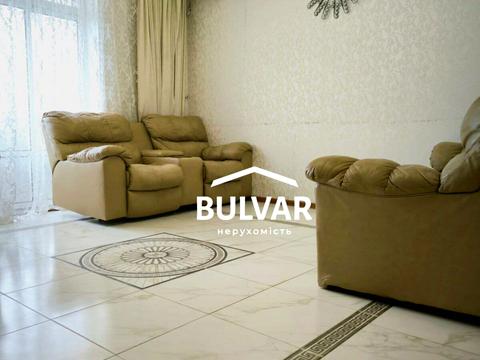 квартира по адресу Гвардейцев-Широнинцев ул., 33