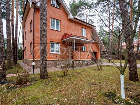 будинок за адресою молодіжна