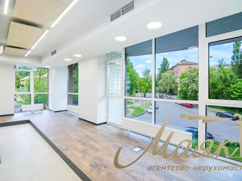 коммерческая по адресу Андрея Верхогляда ул. (Михайла Драгомирова), 2-А