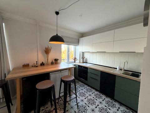 квартира за адресою Академіка Вернадського бульв., 59