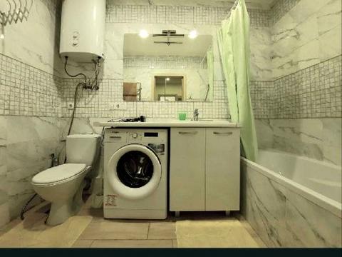 квартира за адресою Дмитра Луценка вул. (Крейсера "Аврора"), 6