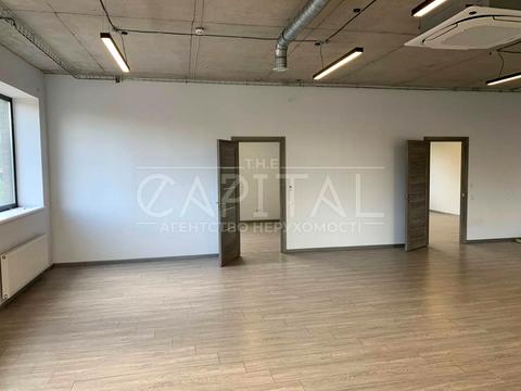 комерційна за адресою Валерія Лобановського просп., 120