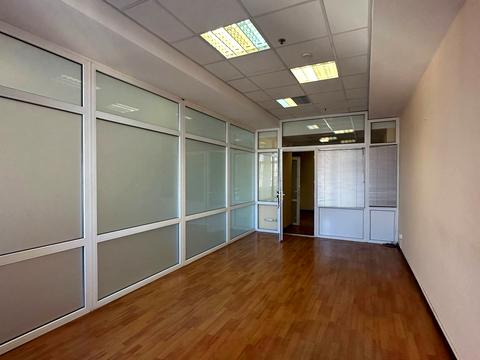 коммерческая по адресу Антоновича ул. (Горького), 170/172