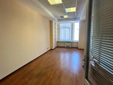 коммерческая по адресу Антоновича ул. (Горького), 170/172