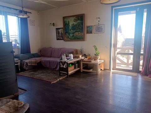 будинок за адресою Квітнева