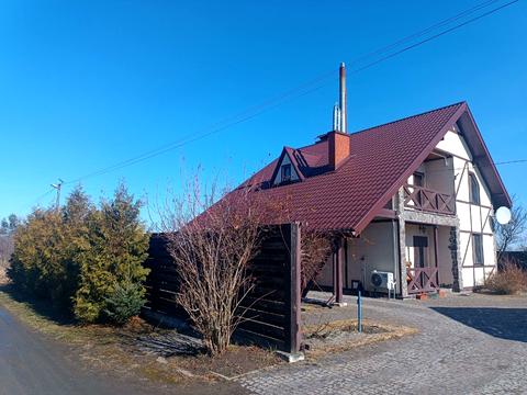 будинок за адресою Квітнева